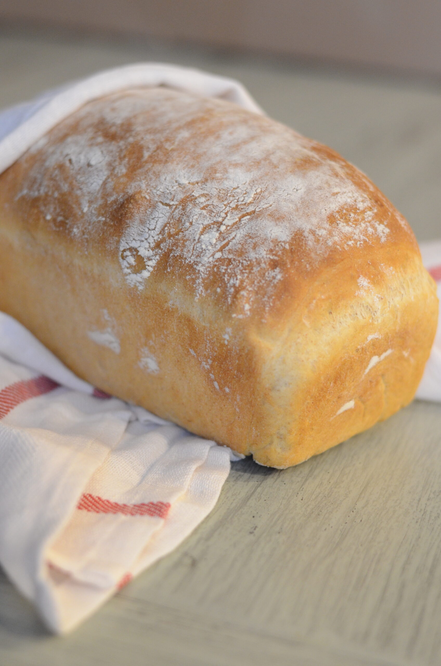 Easy Homemade White Bread - Handmade Farmhouse